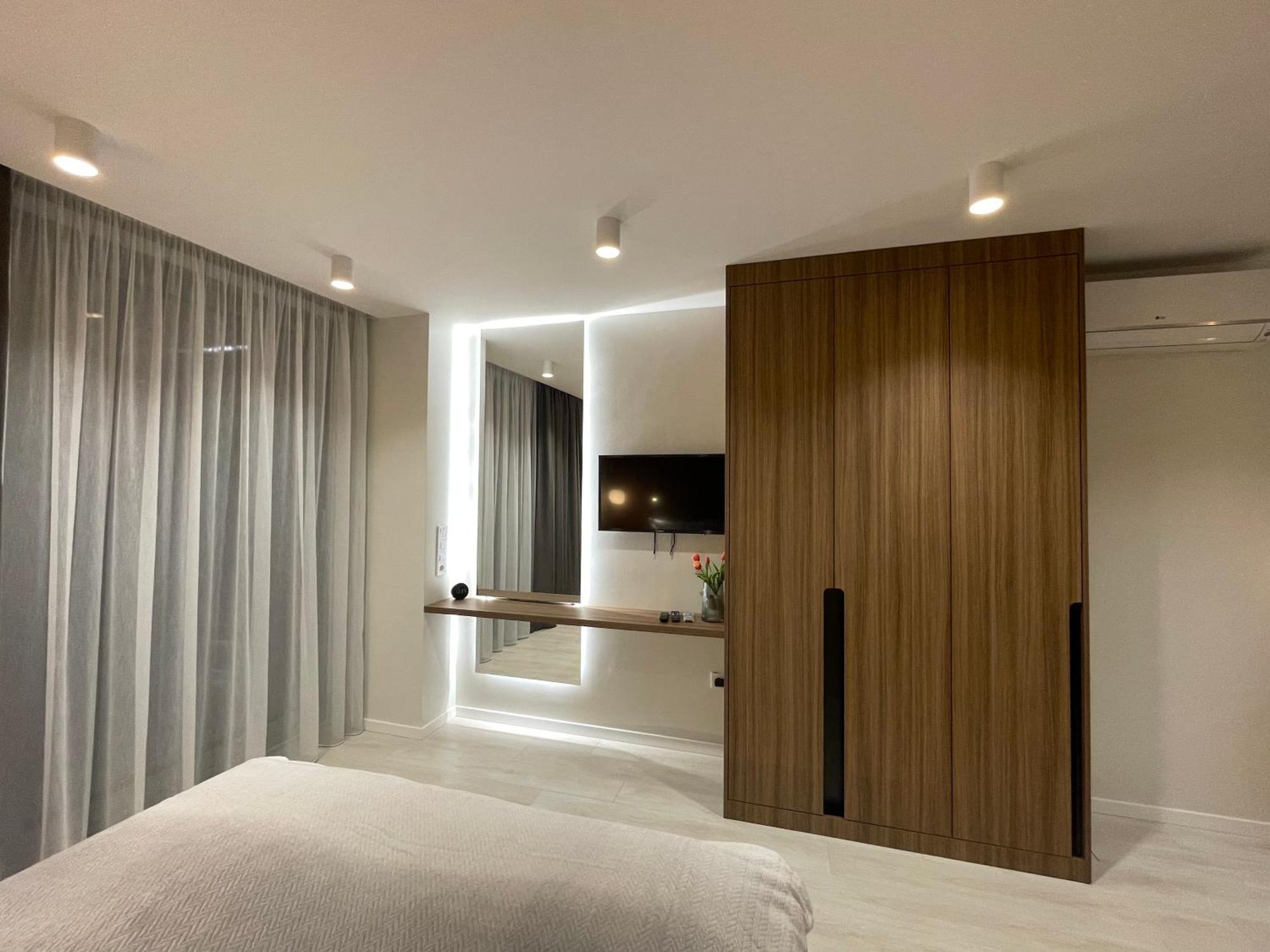 Myflat Wave Luxury 44 Suite Siófok Extérieur photo